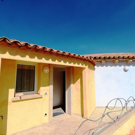 Trilocali Le Maree Ampia Vista Mare Апартаменты *